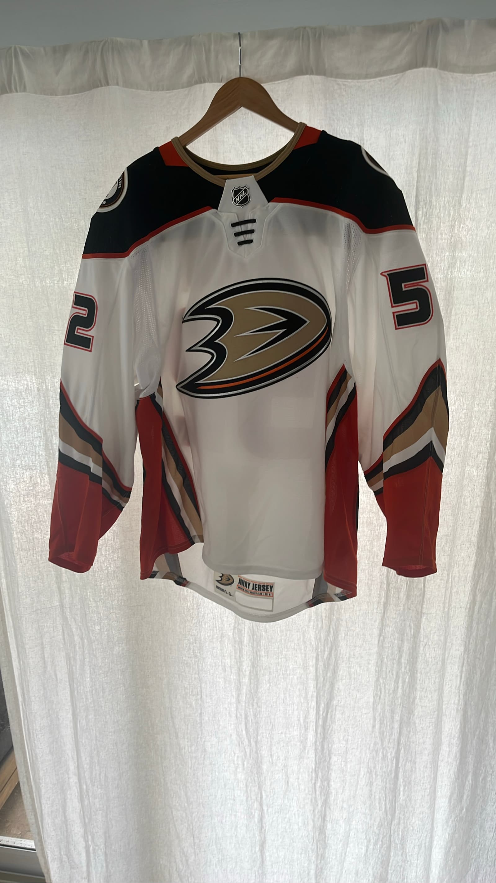 Anaheim Ducks Matt Irwin Adidas Authentic Away NHL Hockey Jersey w/ Fight Strap - Size 56