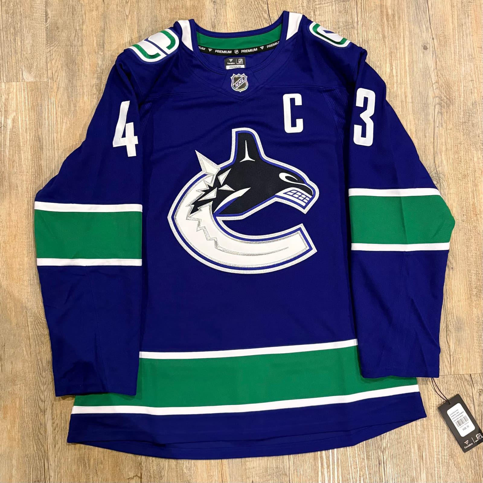 Vancouver Canucks Quinn Hughes Fanatics Premium NHL Hockey Jersey w/ Fight Strap - Size 52
