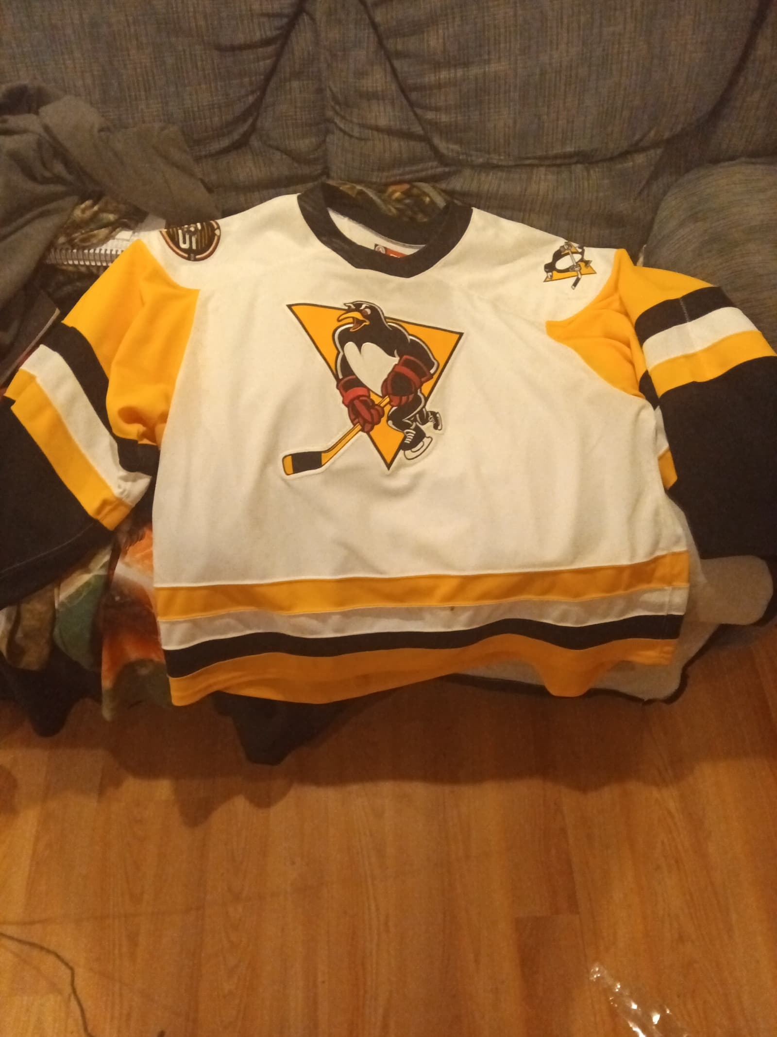 Wilkes-Barre/Scranton Penguins CCM Authentic AHL Hockey Jersey w/ Fight Strap - Size 60