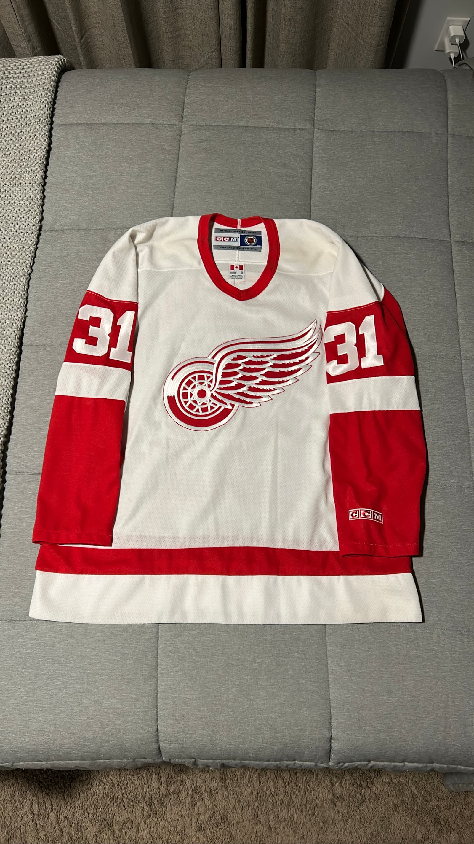Detroit Red Wings Curtis Joseph CCM NHL Hockey Jersey - Size XL